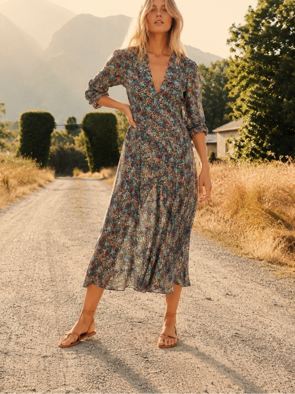 Doen Charleston Dress in Navy Lady Bird Floral Size XS Blue Midi Maxi NWT